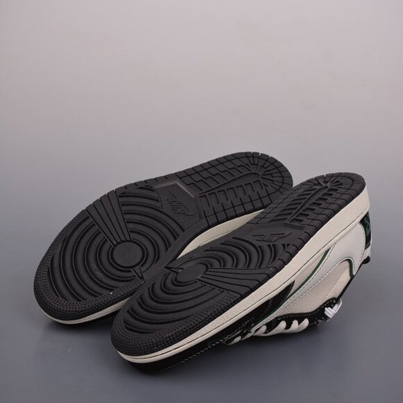 Fragment x Travis Scott x OFF Sneaker - Picture 4 of 9